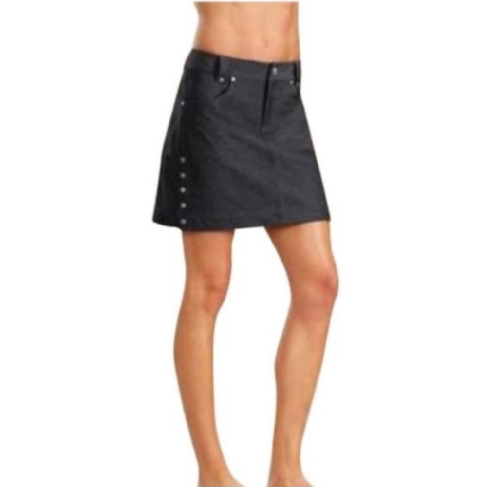 Athleta Take A Hike Charcoal Gray Skirt - Size 4